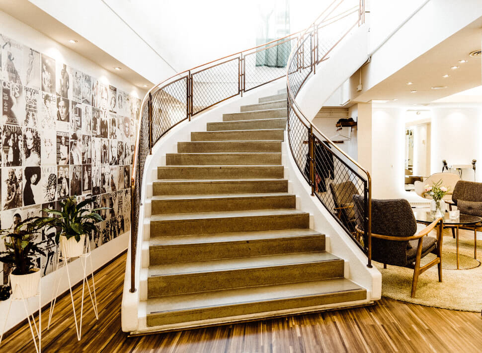 Stor stämningsbild Björn Ehlin Hair Team