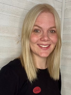 Emma frisör på Salong Charme Alingsås AB